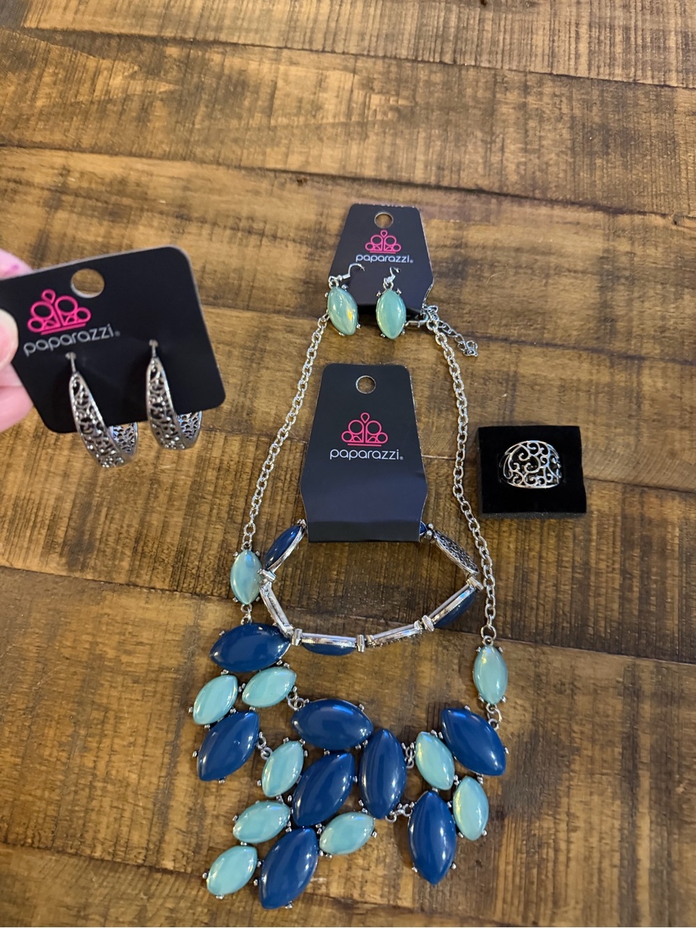paparazzi Navy Blue & Mint Bib Necklace with Coordinating Earrings